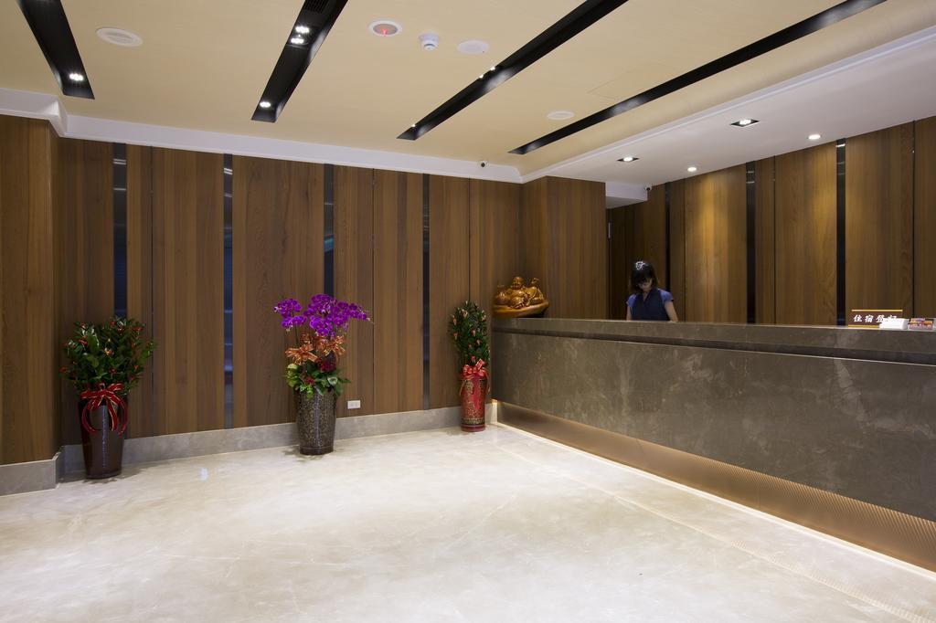 Noble Hotel Тайпей Екстериор снимка