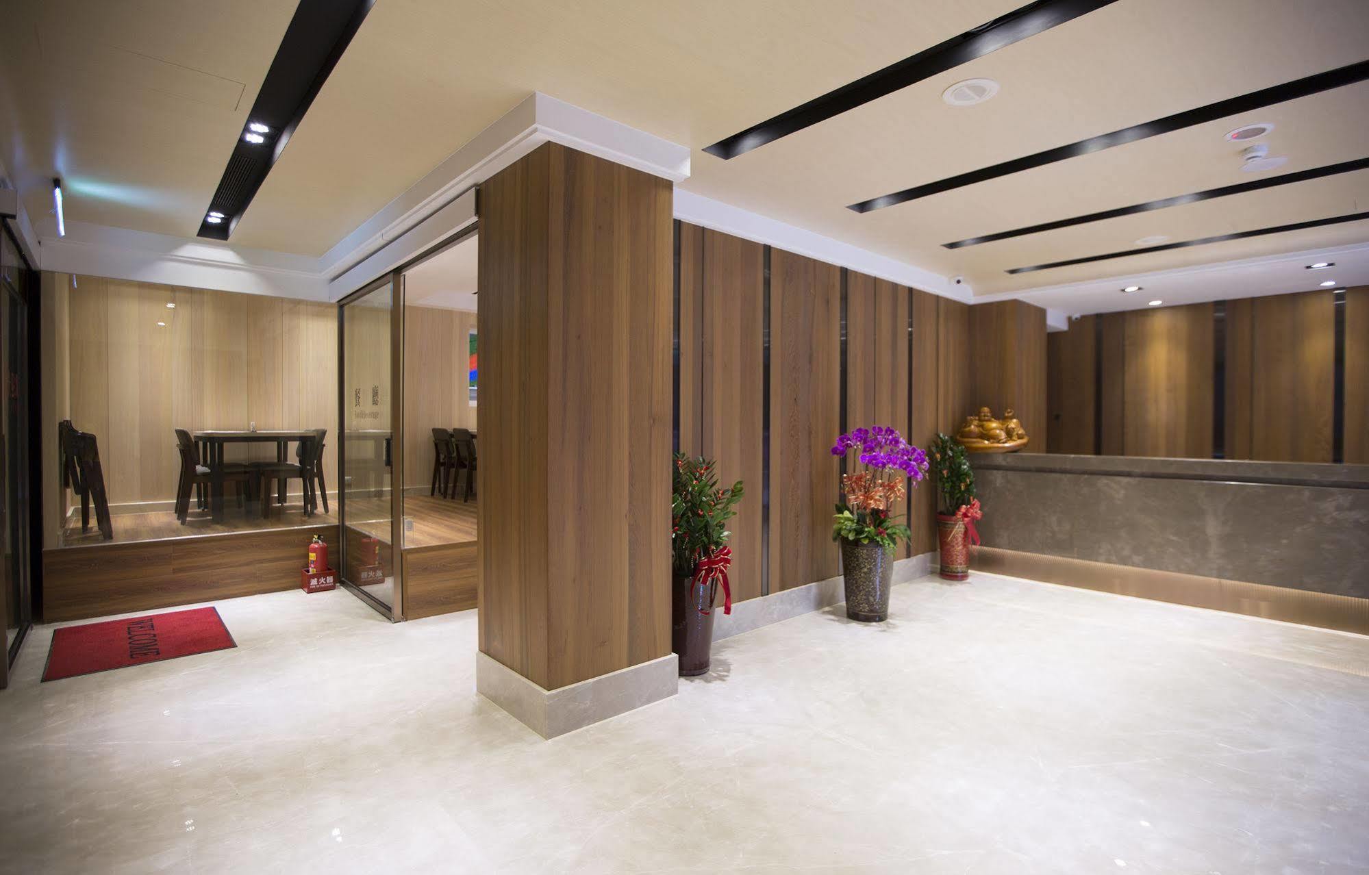Noble Hotel Тайпей Екстериор снимка